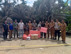 Polsek Pantee Bidari Salurkan Bantuan kepada Korban Longsor di Aceh Timur