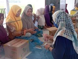 Beras Mahal, Warga Bireuen Antre Beli di Pasar Khusus Beras Murah, Besok di Peusangan