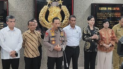 Kapolri Rapat dengan Menteri