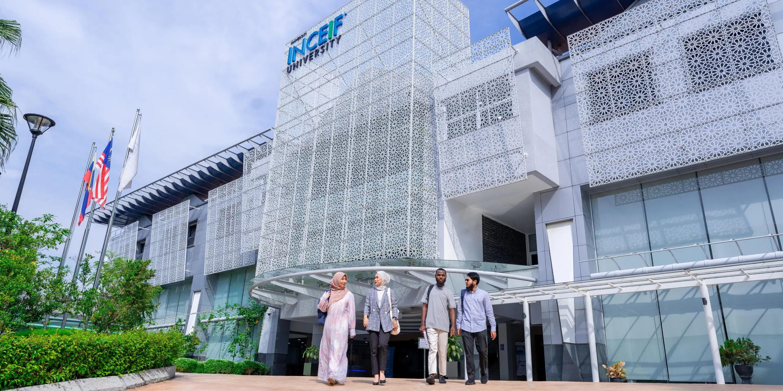 Antara Fantasi Fiskal